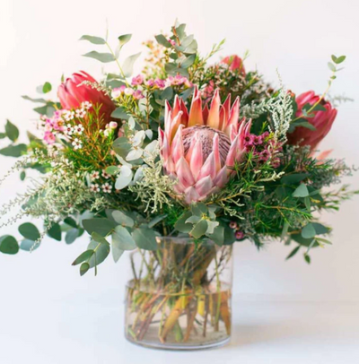 Luxury Gifts & Flowers