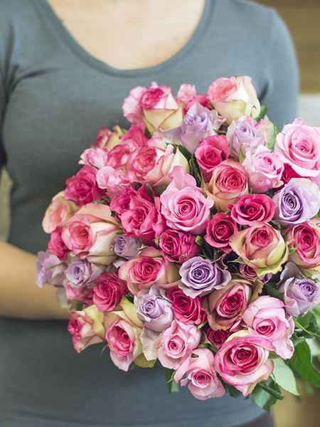 Fabulous Fifty! Large (50 Roses) (As Shown) Bloomable