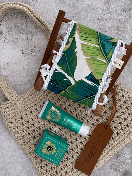 Holiday Essentials As Shown Bloomable
