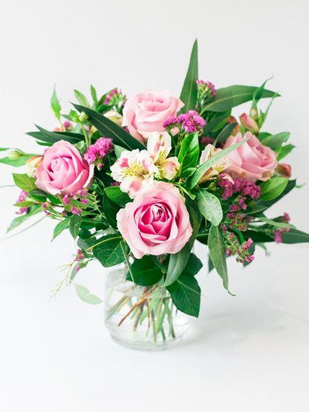 Pink Roses in a Glass Vase Small (6 Roses) (As Shown) Bloomable